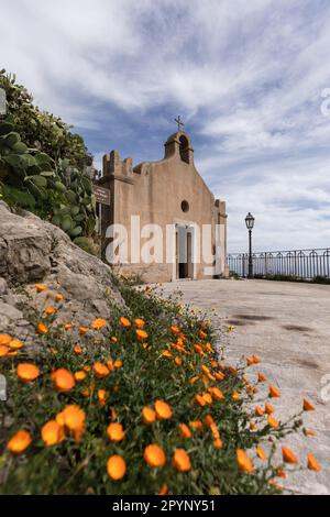 Chapelle San Biagio sur une colline de Taormina à Castel Mola Sicile Banque D'Images