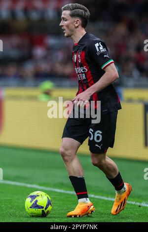 Milan, Italie. 03rd mai 2023. Alexis Saelemaekers de l'AC Milan en action pendant Serie Un match de football 2022/23 entre l'AC Milan et les US Cremonese au stade San Siro. Milan 1 | 1 Crémonese. Crédit : SOPA Images Limited/Alamy Live News Banque D'Images