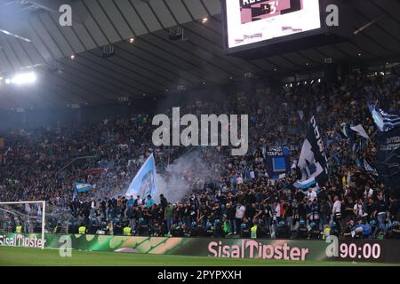 Udine, Italie, 4th mai 2023. SSC Napoli fans pendant le match série A à Dacia Arena, Udine. Le crédit photo devrait se lire: Jonathan Moscrop / Sportimage Banque D'Images