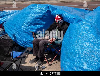 © Jeff Moore 03/May/2023 les fans de Royal ont commencé à prendre leurs places dans le Mall près de Buckingham Palace avant ce week-end Coronation of King Char Banque D'Images