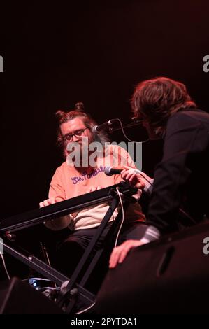 Birmingham, Royaume-Uni.04th mai 2023. Peter Doherty sur scène avec Trampolène à la fin de leur performance d'ouverture à son spectacle acoustique solo au O2 Academy Institute. Cristina Massei/Alamy Live News Banque D'Images