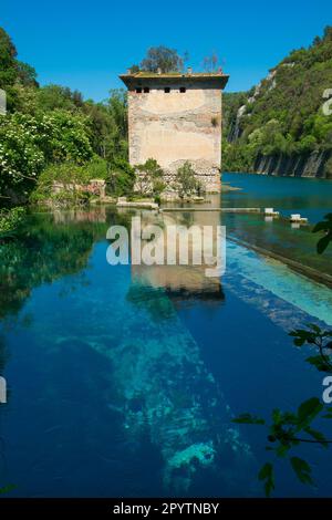 Vue sur le chantier naval romain de Stifone (Narni) en Ombrie - Italie Banque D'Images