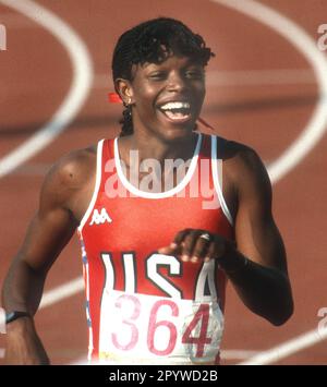 Jeux Olympiques 1984 à Los Angeles. 200m/400m Or : Valerie Brisco-hooks (Etats-Unis) 06.08.1984. [traduction automatique] Banque D'Images