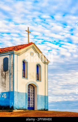 Chapelle historique de style colonial du 17th siècle dans la ville de Sabara à Minas Gerais, Brésil, Brésil Banque D'Images