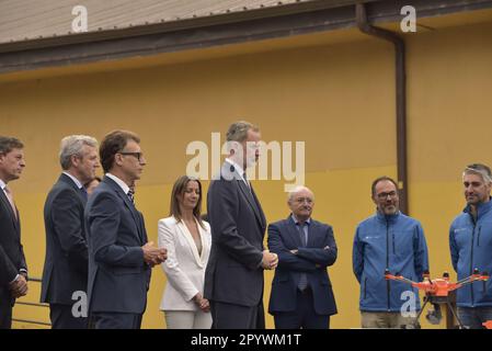 Lugo, Espagne. 5th mai 2023. Le roi Felipe VI d'Espagne, assiste à l'auditorium municipal de Lugo pour le gala de TalentoLugo où il participe à la visite des projets scientifiques et technologiques et où le gagnant de la science et de la technologie est nommé. Credit: Xan Gasalla / Alamy Live News Banque D'Images