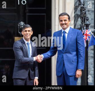 5 mai 2023, Londres, Angleterre, Royaume-Uni: Le Premier ministre britannique RISHI SUNAK accueille l'émir du Qatar Sheikh TAMIM BIN HAMAS AL THANI au 10 Downing Street. (Credit image: © Tayfun Salci/ZUMA Press Wire) USAGE ÉDITORIAL SEULEMENT! Non destiné À un usage commercial ! Banque D'Images