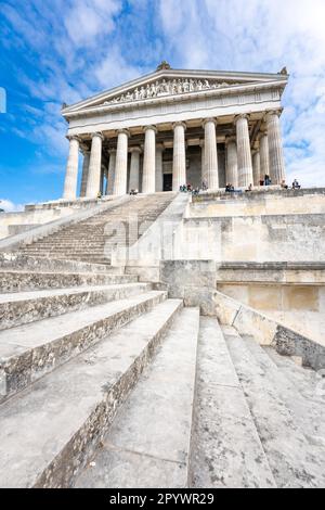 Bâtiment historique de Valhalla au printemps, Ratisbonne, Bavière, Allemagne Banque D'Images