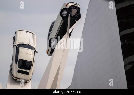 Sculpture inspiration 911, artiste Gerry Judah, Musée Porsche, Stuttgart-Zuffenhausen, Stuttgart, Bade-Wurtemberg, Allemagne Banque D'Images