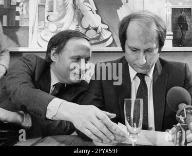 L'homme politique Oskar Lafontaine et le ministre-président de la Sarre Reinhard Klimmt (undatierte Aufnahme). Banque D'Images