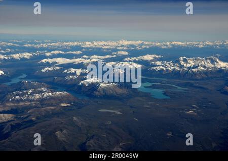 Vue aérienne de Cerro San Lorenzo, du parc national de Perito Moreno et du champ de glace du nord de la patagonie Banque D'Images