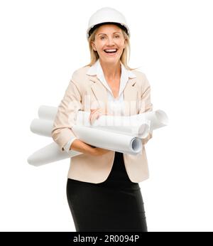 Concevoir le monde dans lequel je vis. une femme d'affaires mûre tenant des plans de construction. Banque D'Images