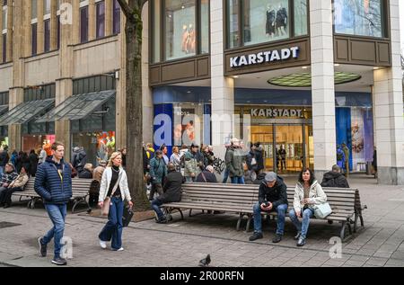 Galeria Karstadt, Mönckebergstraße, Innenstadt, Hambourg, Allemagne Banque D'Images