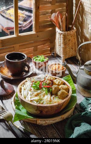 Bakso est un authentique ballon de viande indonésien à base de bœuf Banque D'Images