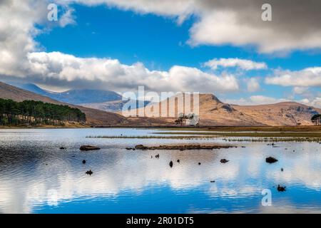 Loch droma près d'Ullapool à Wester Ross, en Écosse Banque D'Images