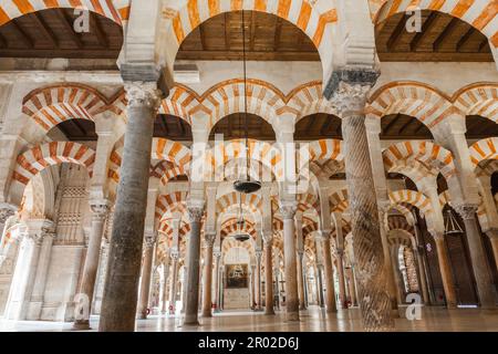 L'Mosque-Cathedral de Cordoue est le monument le plus significatif dans l'ensemble de l'ouest Monde musulman et l'un des plus beaux bâtiments dans Banque D'Images