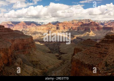 Vue sur Hermit Creek Canyon. Parc national du Grand Canyon, Arizona, États-Unis. Banque D'Images