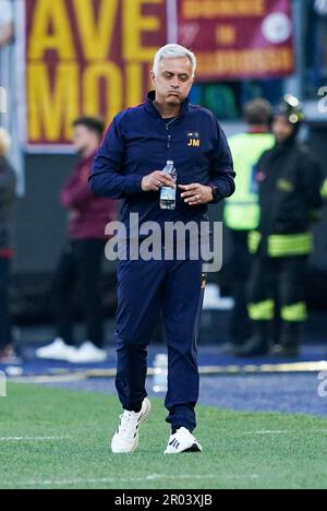 Rome, Italie. 06th mai 2023. José Mourinho d'AS Roma regarde pendant la série Un match entre Roma et Inter Milan au Stadio Olimpico, Rome, Italie, le 6 mai 2023. Credit: Giuseppe Maffia/Alay Live News Banque D'Images