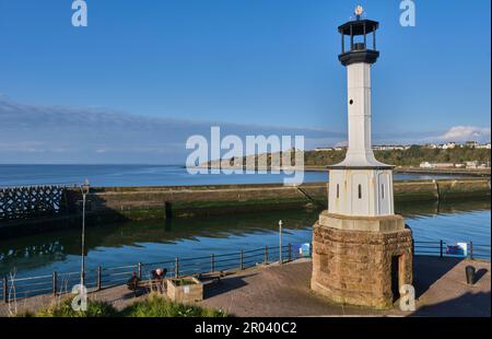 Phare de Maryport sur le port, Maryport, Cumbria Banque D'Images