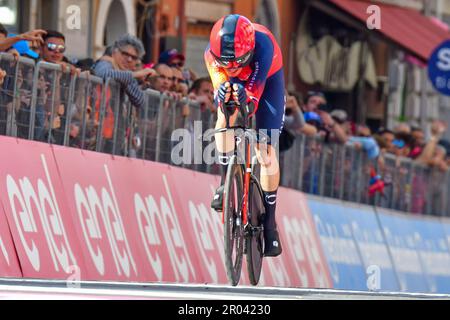 Ortona, Italie. 06th mai 2023. Ortona, Ortona, Italie, 06 mai 2023, THOMAS Geraint - Ineos au cours de la phase 1 - Costa dei trabocchi - Fossacesia Marina/Ortona - Giro d'Italia crédit: Live Media Publishing Group/Alay Live News Banque D'Images