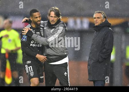 ©PHOTOPQR/OUEST FRANCE/Vincent MICHEL ; Laval ; 06/05/2023 ; football - Ligue 2 - Laval / Bastia - 34ème journée expulsion de Franck Magri / Bastia photo Vincent Michel / Ouest-France Banque D'Images