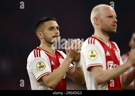 AMSTERDAM - (LR) Dusan Tadic d'Ajax, Davy Klaassen d'Ajax lors du match de première ligue néerlandais entre Ajax Amsterdam et AZ Alkmaar à la Johan Cruijff Arena sur 6 mai 2023 à Amsterdam, pays-Bas. ANP MAURICE VAN STONE Banque D'Images