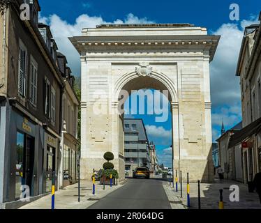 Nevers. La porte de Paris. Département de la Nièvre. Bourgogne Franche Comte. France Banque D'Images