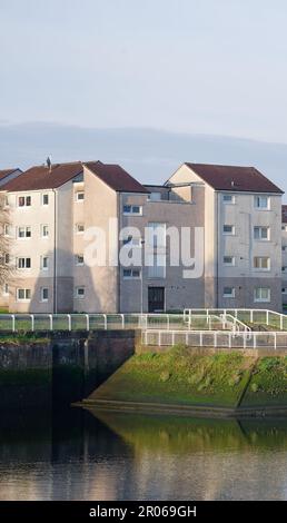 Les maisons de conseil dans les pauvres avec des populations élevées et de nombreuses questions de bien-être social Banque D'Images