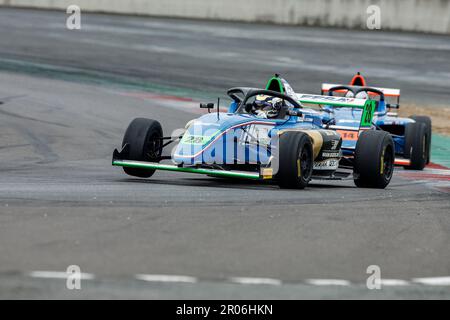 Magny cours, France. 07th mai 2023. 28 REIS Max DEU, Mygale M21-F4, action, lors de la ronde 2nd du Championnat de France FFSA F4 2023, de 5 mai à 7, 2023 sur le circuit de Nevers Magny-cours, à Magny-cours, France - photo Xavi Bonilla/DPPI crédit: DPPI Media/Alamy Live News Banque D'Images