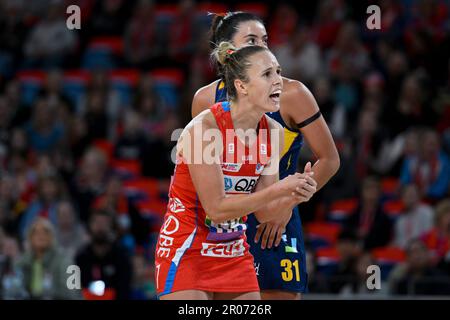 7th mai 2023 ; Ken Rosewall Arena, Sydney, Nouvelle-Galles du Sud, Australie : Suncorp Super Netball , New South Wales Swifts versus Sunshine Coast Lightning ; Paige Hadley des Swfts de Nouvelle-Galles du Sud encourage son équipe Banque D'Images