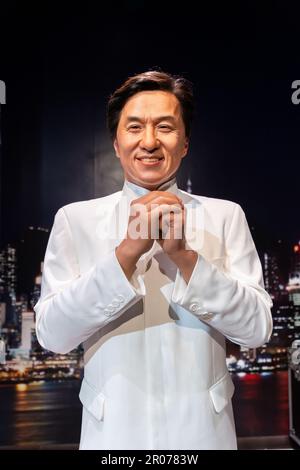 Shah Alam, Malaisie - 17 avril, 2023 : la cire de Jackie Chan est exposée au tapis rouge 2 dans I-City Shah Alam. Banque D'Images