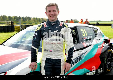 Pilotes de championnat de voitures de tourisme de TCR, dimanche 7th mai 2023, week-end de course Croft Darlington, Royaume-Uni crédit: Robert Chambers/Alay Live News Banque D'Images