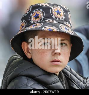 Newcastle, Royaume-Uni. 07th mai 2023. Un jeune fan de Newcastle portant un chapeau à la marque de l'équipe lors du match de la Premier League Newcastle United contre Arsenal à St. James's Park, Newcastle, Royaume-Uni, 7th mai 2023 (photo de Mark Cosgrove/News Images) à Newcastle, Royaume-Uni, le 5/7/2023. (Photo de Mark Cosgrove/News Images/Sipa USA) crédit: SIPA USA/Alay Live News Banque D'Images