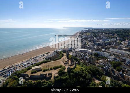 Vue panoramique sur la ville côtière britannique de Hastings Banque D'Images