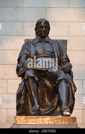 Monument, John Havard, Havard University, Cambridge, Massachusetts, ÉTATS-UNIS Banque D'Images