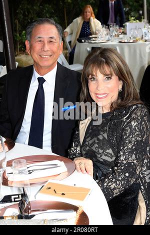 6 mai 2023, Ojai, Californie, États-Unis : OJAI, CALIFORNIE - 6 MAI 2023 : Kate Linder, invitée au mariage d'Anson Williams et Sharon MaHarry dans une résidence privée. (Credit image: © Nina Prommer/ZUMA Press Wire) USAGE ÉDITORIAL SEULEMENT! Non destiné À un usage commercial ! Banque D'Images