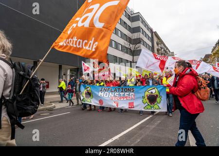 Manifestation de l'Alliance d'automne solidaire, contre les conséquences de l'inflation et des prix élevés de l'énergie pour les citoyens, organisée par une alliance o Banque D'Images