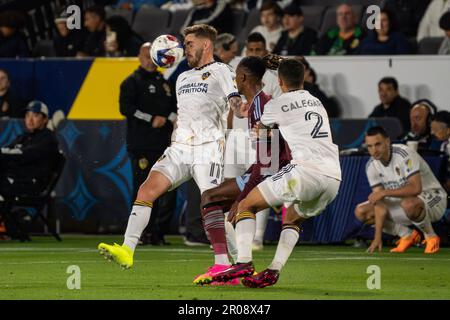 Tyler Boyd, milieu de terrain de la Galaxie de Los Angeles (11) lors d'un match de MLS contre les rapides du Colorado, samedi, 6 mai 2023, au parc sportif Dignity Health Banque D'Images