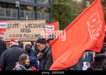Manifestation de l'Alliance d'automne solidaire, contre les conséquences de l'inflation et des prix élevés de l'énergie pour les citoyens, organisée par une alliance o Banque D'Images