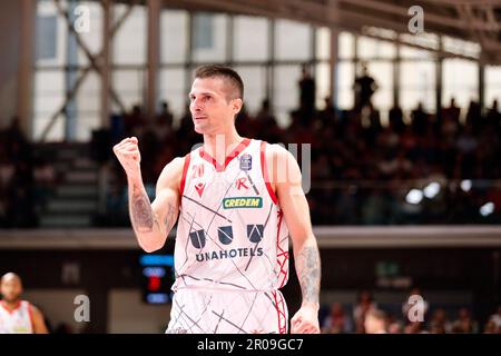 Reggio Emilia, Italie. 07th mai 2023. PalaBigi, Reggio Emilia, Italie, 07 mai 2023, Andrea Cinciarini (Unihotels Reggiana) pendant UNAHOTELS Reggio Emilia vs Dolomiti Energia Trentino - Italian Basketball Serie A Championship Credit: Live Media Publishing Group/Alay Live News Banque D'Images