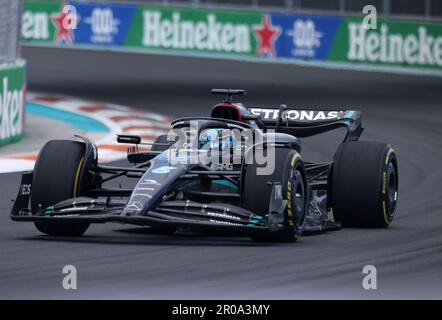 Miami, États-Unis d'Amérique. 07th mai 2023. MIAMI, FL - 7 MAI : George Russell, pilote britannique de Formule 1, de Mercedes-AMG Petronas en action pendant le Grand Prix de Formule 1 de Miami au circuit de l'Autodrome international de Miami à Miami Gardens, FL États-Unis sur 7 mai 2023. Pilote canadien de Formule 1 lance promenade d'Aston Martin (photo d'Alberto E. Tamargo/Sipa USA) crédit : SIPA USA/Alamy Live News Banque D'Images