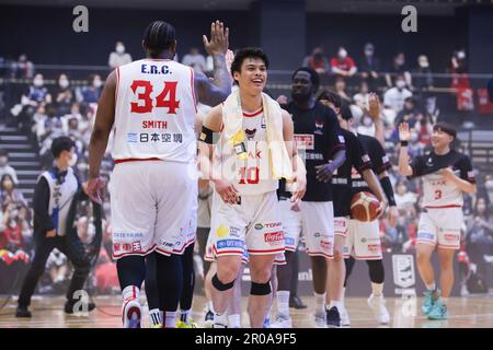 Kanagawa, Japon. 7th mai 2023. Shuto Kishinaga (méses) Basketball : 2022-23 B.LEAGUE B1 jeu entre Yokohama B-Corsairs 81-84 méses Toyama à Yokohama Budokan à Kanagawa, Japon . Credit: AFLO SPORT/Alay Live News Banque D'Images