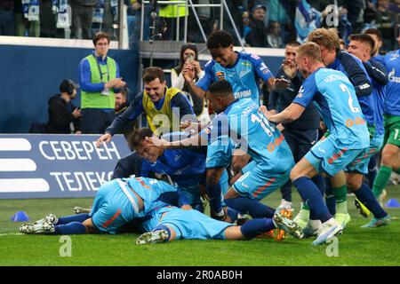 Saint-Pétersbourg, Russie. 07th mai 2023. Les joueurs de Zenit en action pendant le match de football de la première Ligue russe entre Zenit Saint-Pétersbourg et Spartak Moscou à Gazprom Arena. Zenit 3:2 Spartak. (Photo de Maksim Konstantinov/SOPA Images/Sipa USA) crédit: SIPA USA/Alay Live News Banque D'Images