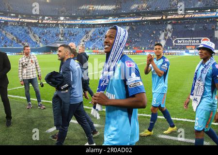 Saint-Pétersbourg, Russie. 07th mai 2023. Robert Renan (77), joueur du club de football de Zenit vu après la fin du match du 26th tour de la saison de la Premier League russe 2022/2022, Zenit - Spartak, où le club de football de Zenit est devenu le champion de la Russie dans le football. Zenit 3:2 Spartak. Crédit : SOPA Images Limited/Alamy Live News Banque D'Images