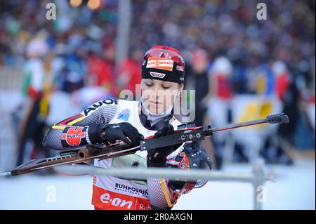 Magdalena NEUNER, Aktion Schießen, BEI der 4x6km Staffel der Frauen, 9,1.2008Biathlon, 4x6 KM Staffel der Frauen am 9.1.2008 à Ruhpolding, Banque D'Images