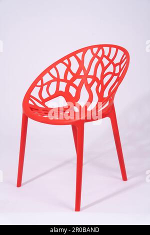 Photos de magnifiques modèles de chaises en plastique prises du Studio Banque D'Images