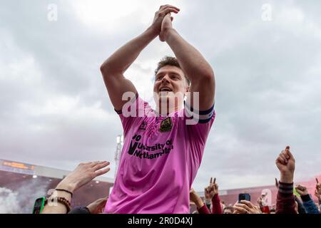 Tranmere, Royaume-Uni. 8th mai 2023Sam Hoskins de Northampton Town fête sa promotion lors de la SkyBet League Two Match Tranmere Rovers / Northampton Town à Prenton Park, Tranmere, Royaume-Uni le lundi 8th mai 2023 (photo de Phil Bryan/Alay Live News) Banque D'Images