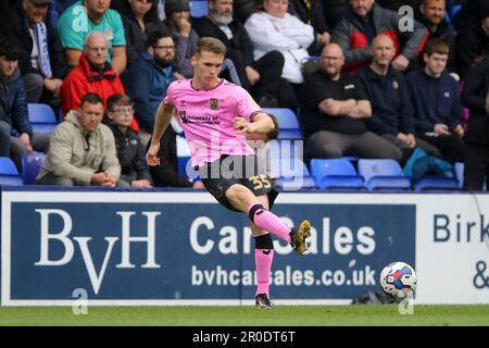 Birkenhead, Royaume-Uni. 08th mai 2023. Max Dyche de la ville de Northampton en action. EFL Skybet deuxième match de football, Tranmere Rovers / Northampton Town à Prenton Park, Birkenhead, Wirral, le lundi 8th mai 2023. Cette image ne peut être utilisée qu'à des fins éditoriales. Utilisation éditoriale uniquement, licence requise pour une utilisation commerciale. Aucune utilisation dans les Paris, les jeux ou les publications d'un seul club/ligue/joueur.pic par Chris Stading/Andrew Orchard sports Photography/Alamy Live News crédit: Andrew Orchard sports Photography/Alamy Live News Banque D'Images