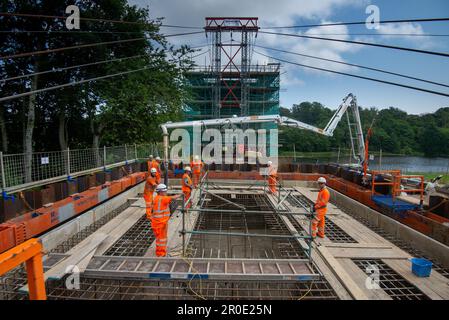 Travaux de restauration en cours sur le pont de la chaîne de l'Union les travaux ont été effectués à partir d'octobre 2020 avec la réouverture du pont le 17 avril 2023 Banque D'Images