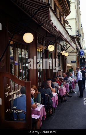 Bistro Fontaine de Mars, Paris, France Banque D'Images