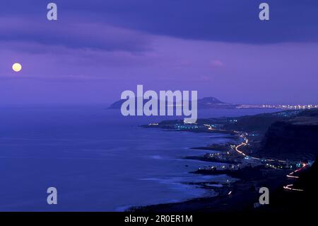 Côte Nord la nuit près de Banaderos, Gran Canaria, îles Canaries, Espagne Banque D'Images
